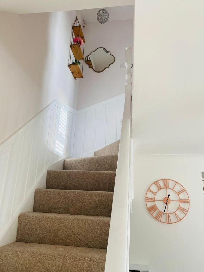 Coastal 2 Bedroom Maisonette With Parking Torneo de Torneo de Eastbourne Exterior foto